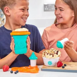 BANDAI Arte Y Manualidades*- Crea tu helado casero en minutos con juguete de cocina para niños y niñas ㅤ