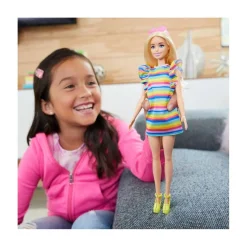 MATTEL Muñecas*Barbie - Muñeca Fashionista con ortodoncia