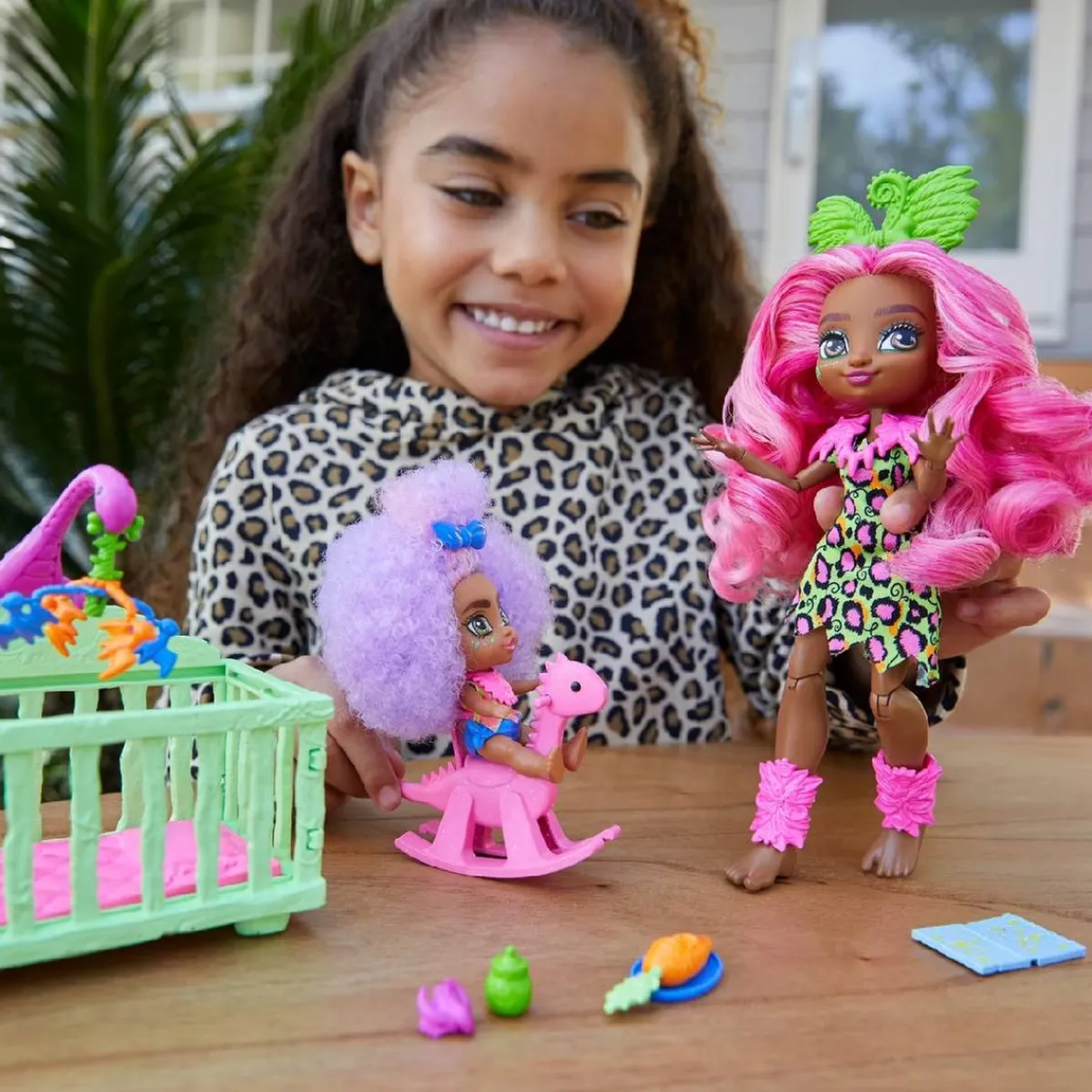 MATTEL Muñecas*Cave Club - Pack Fernessa y Furrah