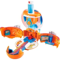 FAMOSA Coleccionables Y Mini Mundos*- Set de Juego 3 en 1 - Cuartel General, Submarino, Barco y Aeronave con Moto de Juguete ㅤ