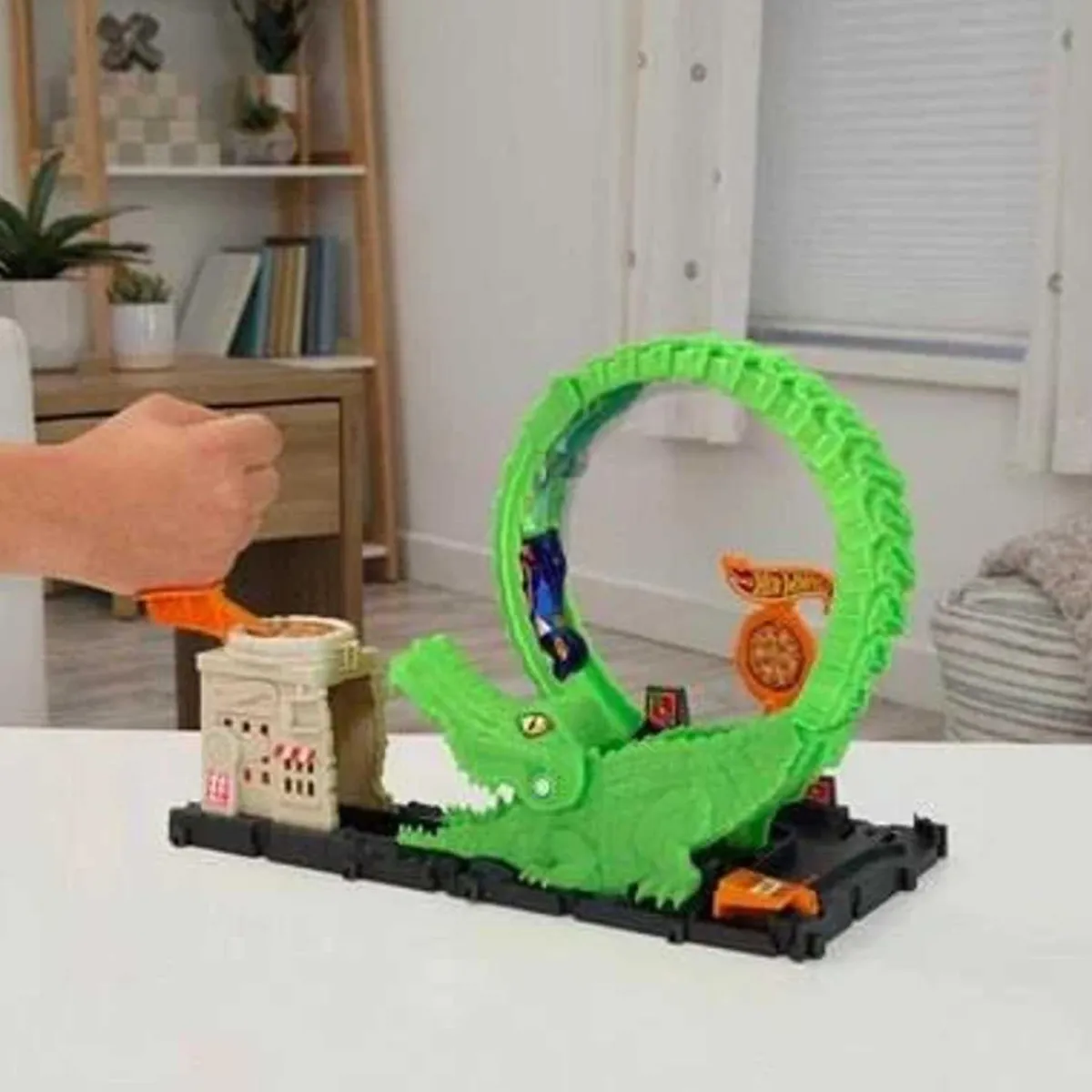 MATTEL Vehículos Y Circuitos*Hot Wheels - Ataque del cocodrilo: Pista para coches con lanzador y vehículo ㅤ