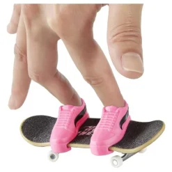 MATTEL Vehículos Y Circuitos*Hot Wheels - Monopatín de juguete con zapatillas para dedos, modelos surtidos (Varios modelos) ㅤ