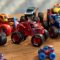 MONSTER JAM Vehículos Y Circuitos*Marvel - : 1:64 (Varios modelos)