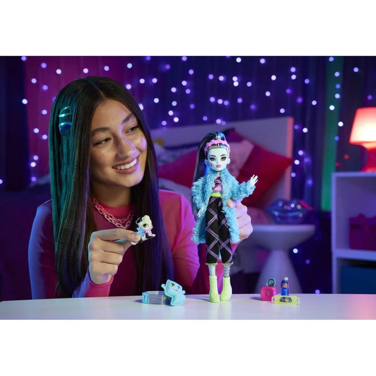 MATTEL Muñecas*Monster High - Frankie Stein - Creepover party