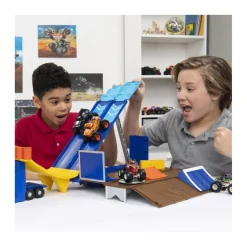 SPIN MASTER Vehículos Y Circuitos*Monster Jam - Camión 2 en 1 transformación