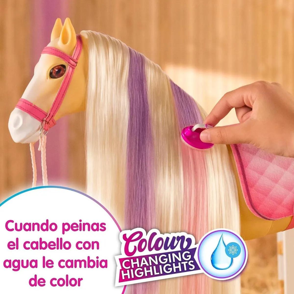 NANCY Muñecas*- Muñeca articulada con caballo y accesorios de cuidado ㅤ