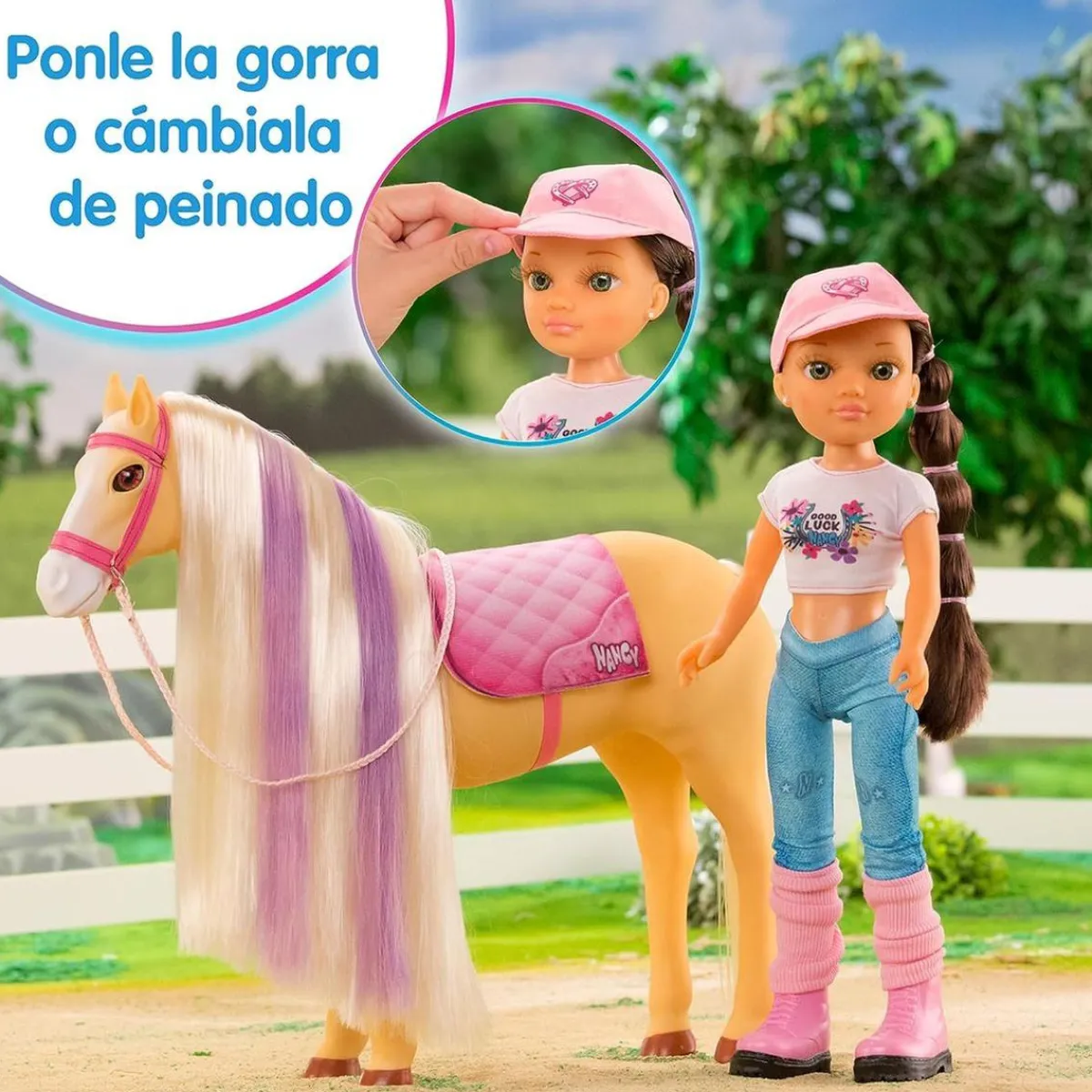 NANCY Muñecas*- Muñeca articulada con caballo y accesorios de cuidado ㅤ