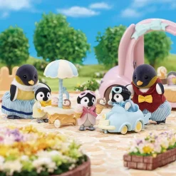EPOCH PARA IMAGINAR S.L. Coleccionables Y Mini Mundos*Sylvanian Families - Bebés pingüino: juego y conducción en casa de muñecas
