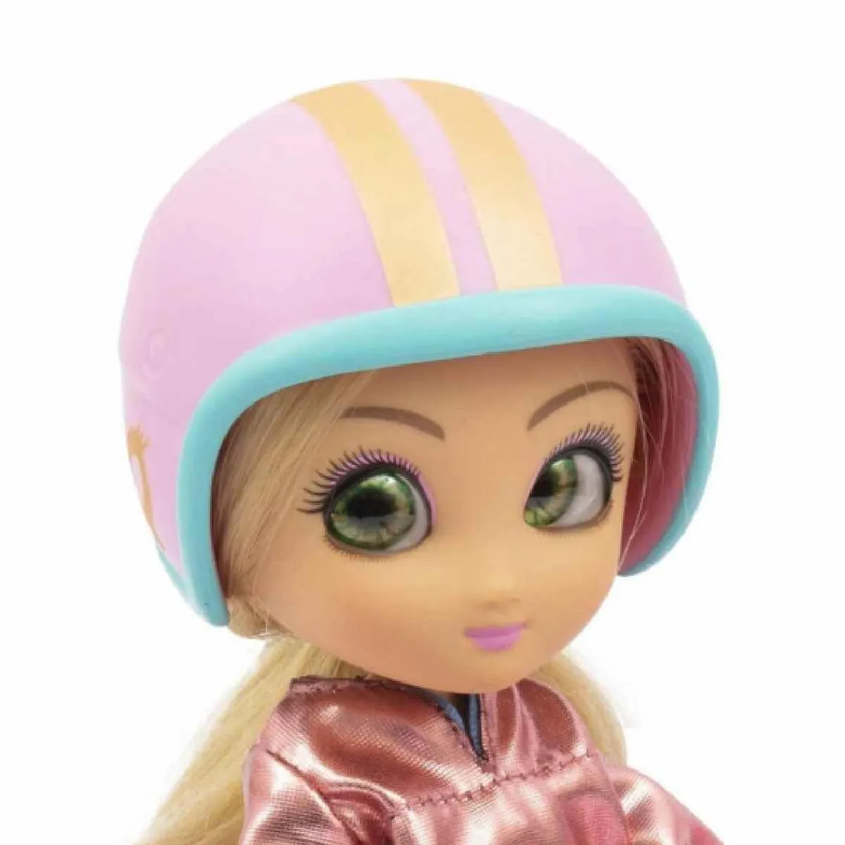 FAMOSA Muñecas*Unique Eyes - Muñeca y Scooter (varios modelos)